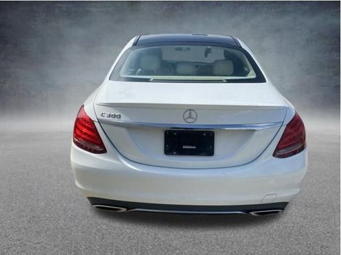 Used 2015 Mercedes-Benz C 300 Sedan image 5