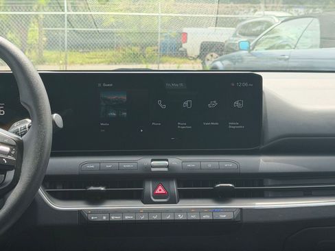 Used 2025 Kia K4 FWD image 20