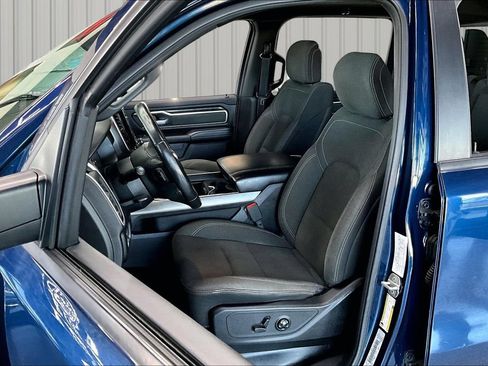 Used 2019 RAM 1500 Big Horn AWD/4WD image 20