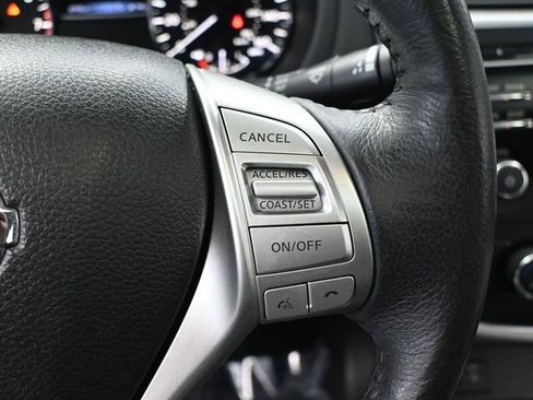 Used 2016 Nissan Altima 2.5 SL w/ Moonroof Package image 24