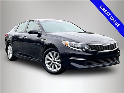 Used 2018 Kia Optima LX w/ 17" Alloy Wheels Package