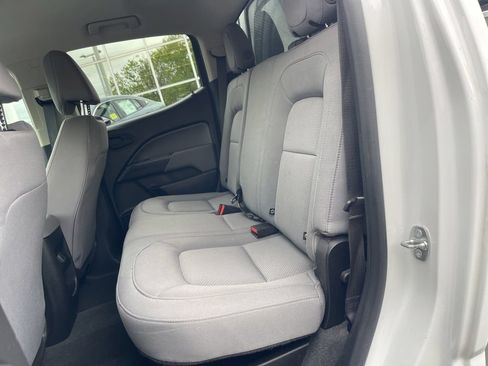 Used 2021 Chevrolet Colorado W/T RWD image 19