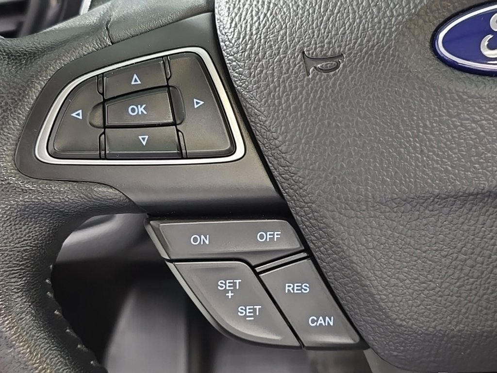 Used 2017 Ford Escape Titanium AWD/4WD image 37