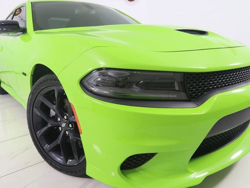 Used 2023 Dodge Charger R/T w/ Blacktop Package image 15