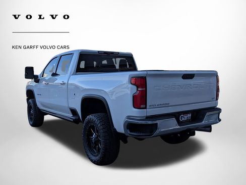 Used 2024 Chevrolet Silverado 3500 LTZ w/ LTZ Plus Package image 5