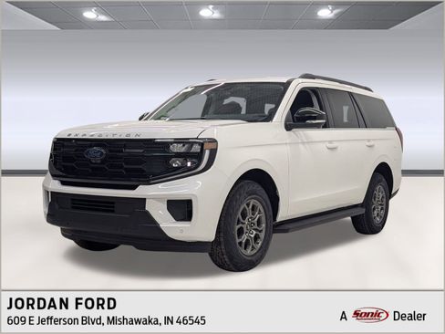 New 2026 Ford Expedition Active image 1