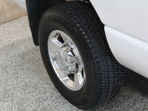 Used 2007 Dodge Ram 2500 Truck SLT image 28