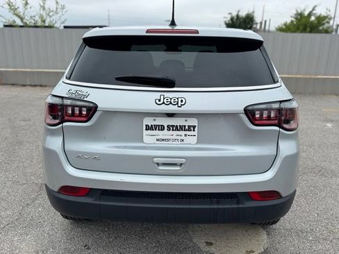 Certified 2025 Jeep Compass Sport AWD/4WD image 5