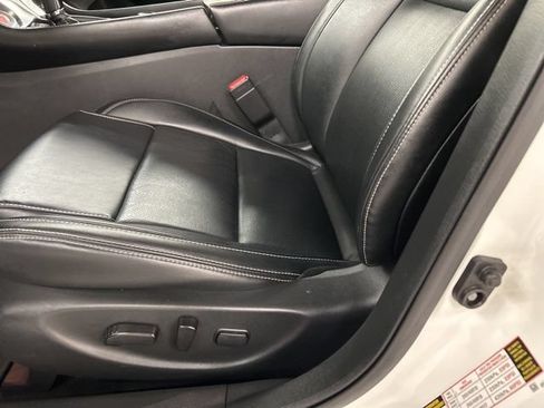 Used 2023 Nissan Maxima SL FWD image 7