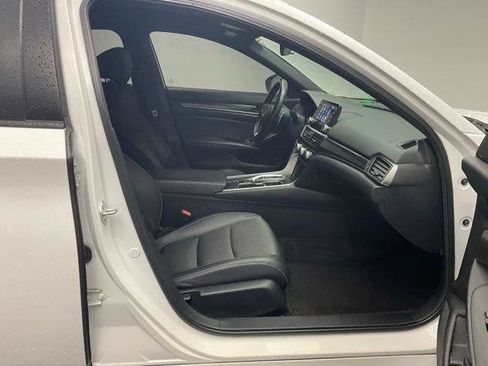 Used 2022 Honda Accord Sport image 26