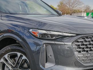 Certified 2025 Audi Q5 Premium w/ Convenience Package video 2