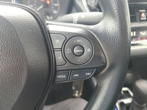 Used 2024 Toyota Corolla LE image 21