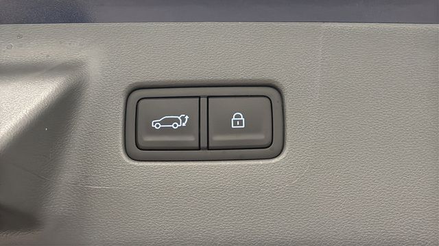 Used 2026 Hyundai Santa Fe Limited AWD/4WD image 33