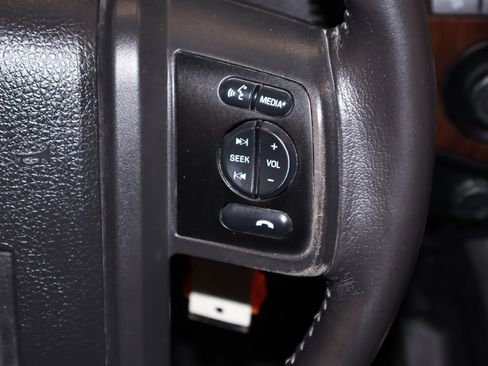 Used 2016 Ford F350 Lariat image 27