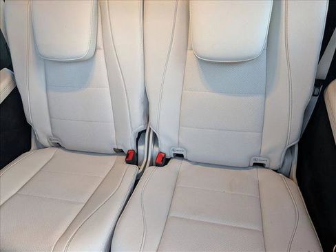 Used 2023 Mercedes-Benz GLS 450 4MATIC w/ AMG Line Exterior image 15