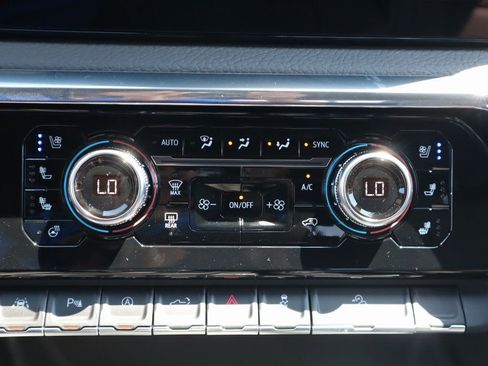 New 2026 GMC Sierra 1500 Denali AWD/4WD image 8