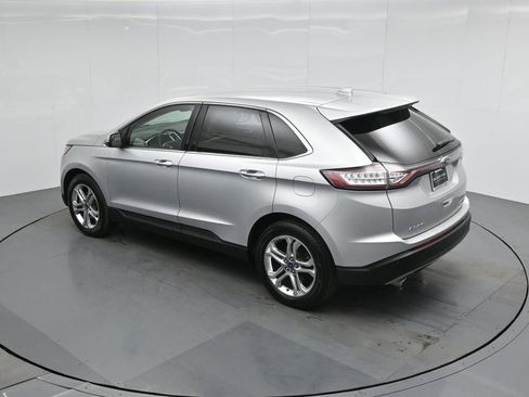 Certified 2018 Ford Edge Titanium image 44