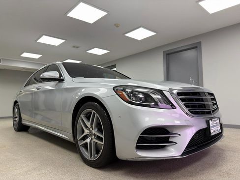 Used 2018 Mercedes-Benz S 560 S 560 4MATIC Sedan image 4