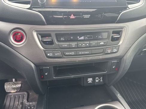 Used 2023 Honda Ridgeline RTL image 19