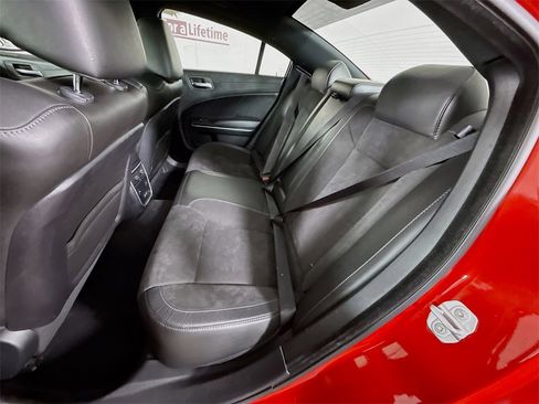 Used 2020 Dodge Charger Scat Pack image 29