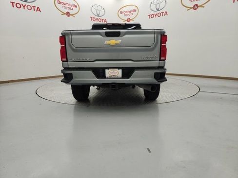 Used 2025 Chevrolet Silverado 2500 High Country w/ Technology Package AWD/4WD image 7