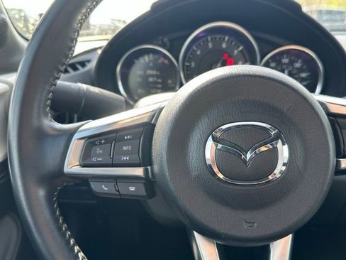 Used 2023 MAZDA MX-5 Miata Club image 20