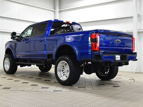 Used 2026 Ford F250 Lariat w/ Black Appearance Package AWD/4WD image 5