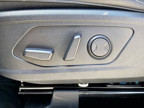 Certified 2024 Kia Sorento X-Line EX AWD/4WD image 33