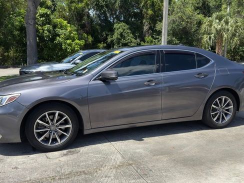 Used 2019 Acura TLX w/ Technology Package FWD image 6