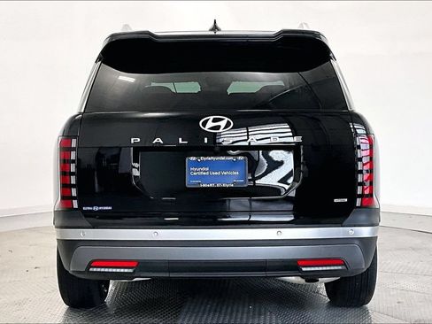 Used 2026 Hyundai Palisade SEL AWD/4WD image 4