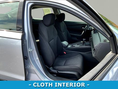 Used 2023 Honda Accord EX image 28