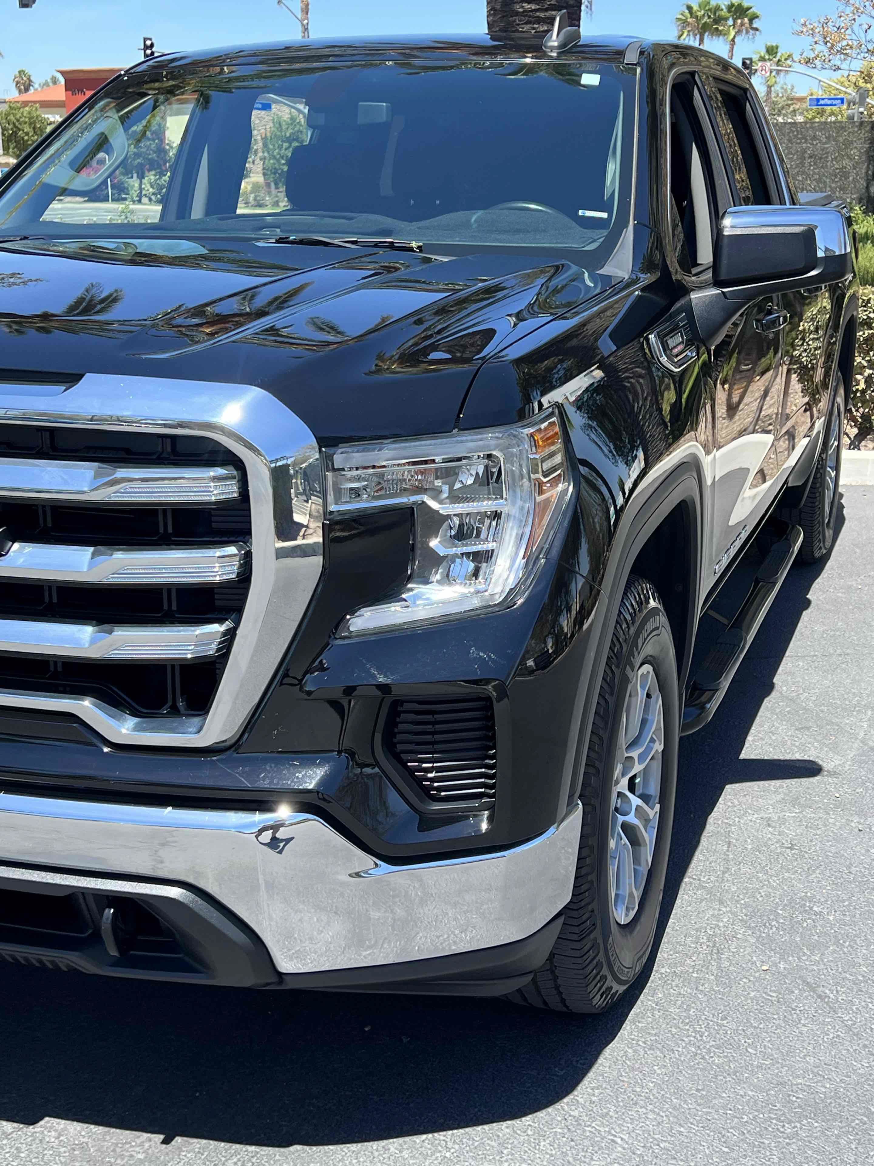 Used 2020 GMC Sierra 1500 SLE w/ SLE Value Package AWD/4WD image 52