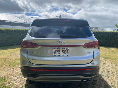 Used 2022 Hyundai Santa Fe SE w/ Cargo Package AWD/4WD image 6