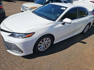 Used 2022 Toyota Camry LE video 2