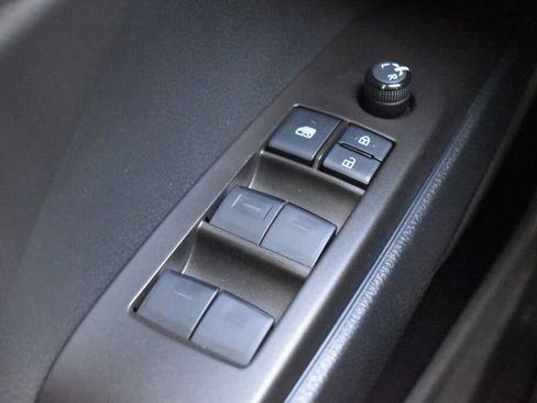 Certified 2022 Toyota Camry SE image 15