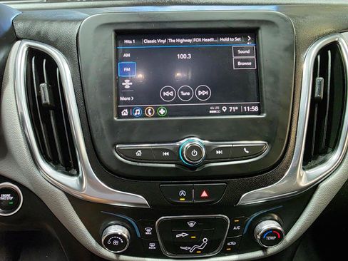 Used 2022 Chevrolet Equinox LS FWD image 31