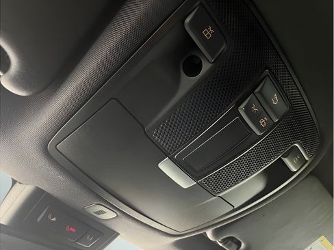 Used 2015 Mercedes-Benz CLA 250 image 23