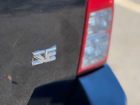 Used 2007 Nissan Pathfinder SE image 10