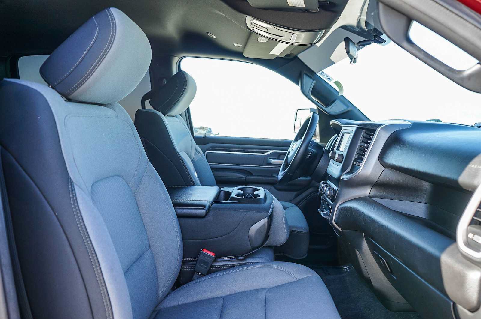 Used 2021 RAM 1500 Big Horn RWD image 16