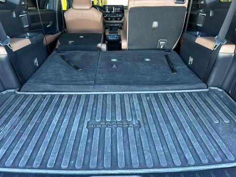 Certified 2024 Toyota Grand Highlander AWD Hybrid image 15