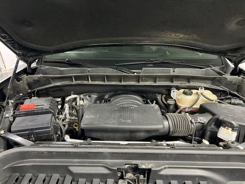 Used 2025 GMC Sierra 1500 SLT image 30