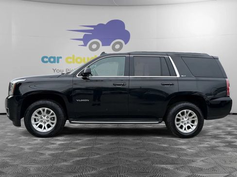 Used 2017 GMC Yukon SLT AWD/4WD image 2