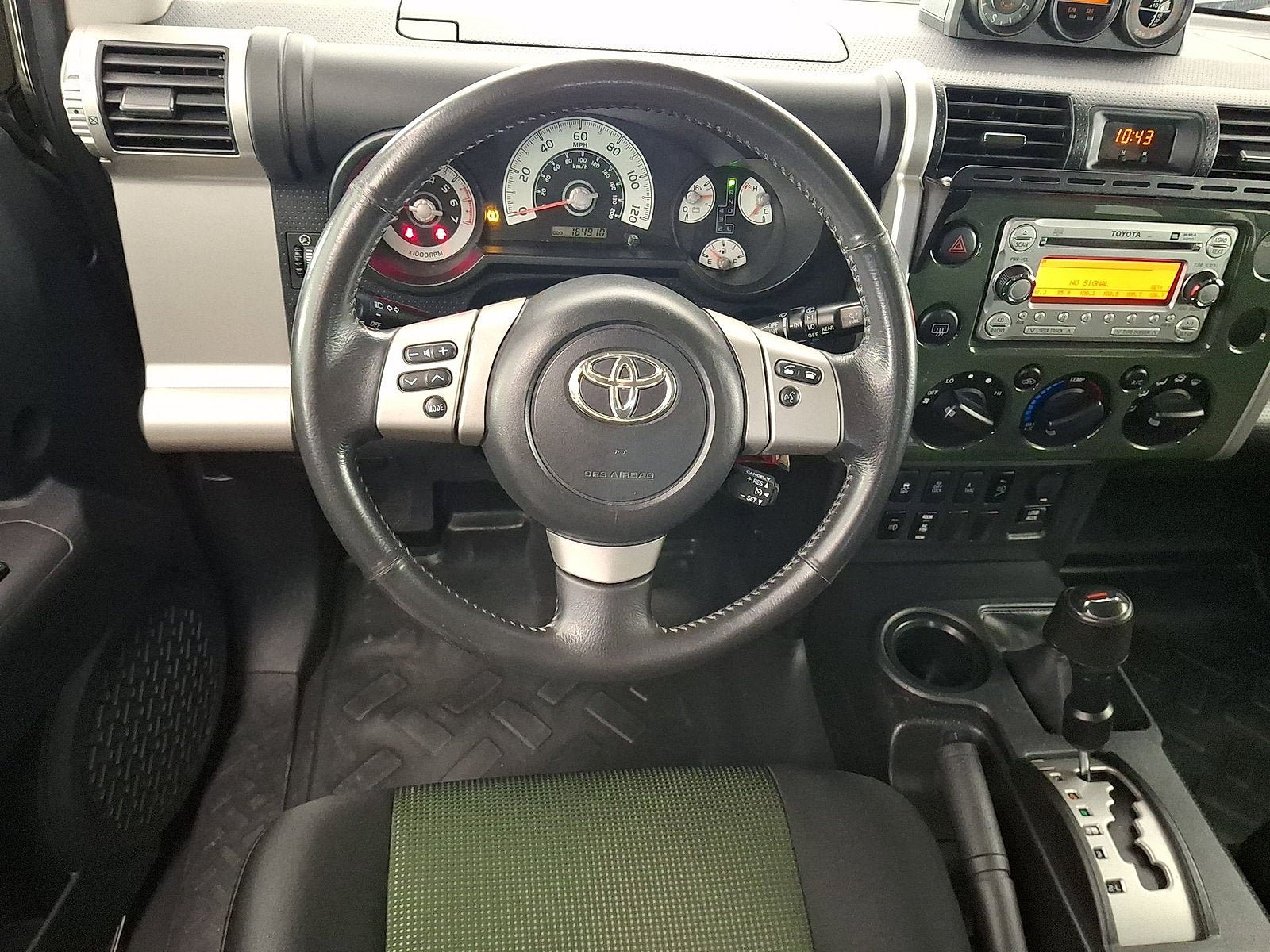 Used 2011 Toyota FJ Cruiser 4WD w/ Trail Teams Special Edition image 12