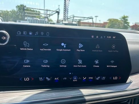 New 2026 Chevrolet Suburban Premier w/ Sun And Tow Package AWD/4WD image 24