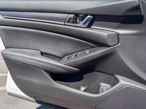 Used 2021 Honda Accord Sport image 20