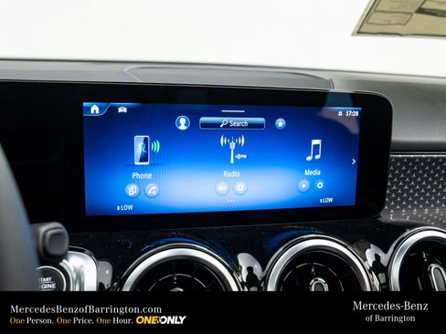 New 2026 Mercedes-Benz GLB 250 4MATIC image 29