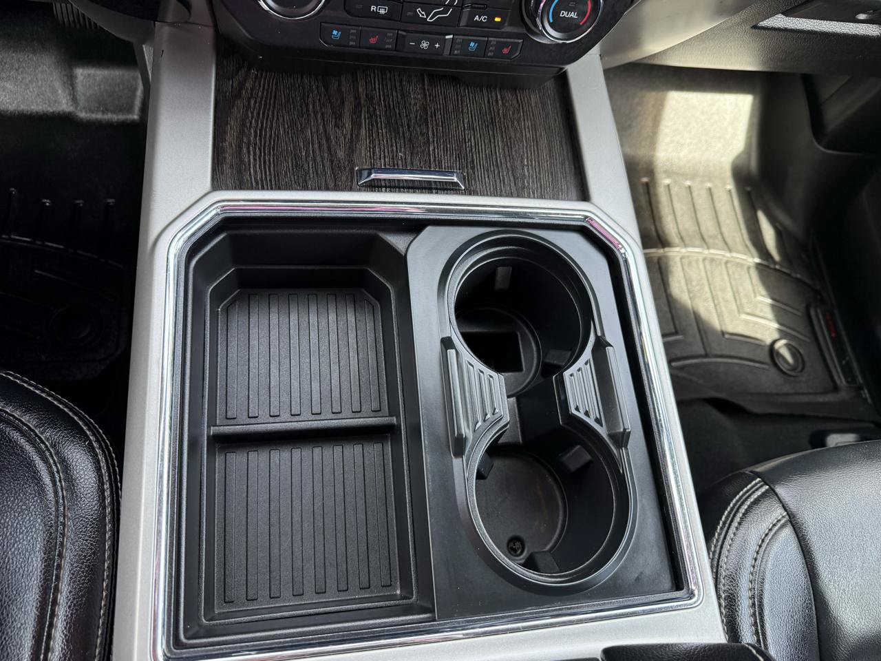 Used 2021 Ford F250 Lariat w/ Chrome Package AWD/4WD image 37