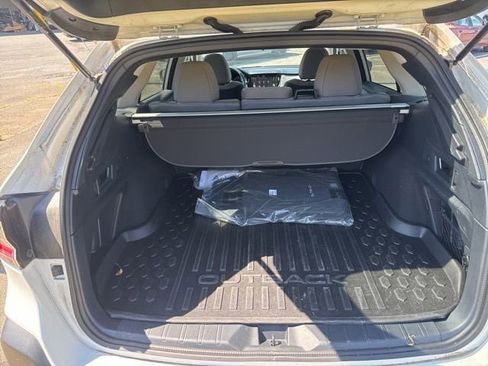 Certified 2024 Subaru Outback Premium AWD/4WD image 17