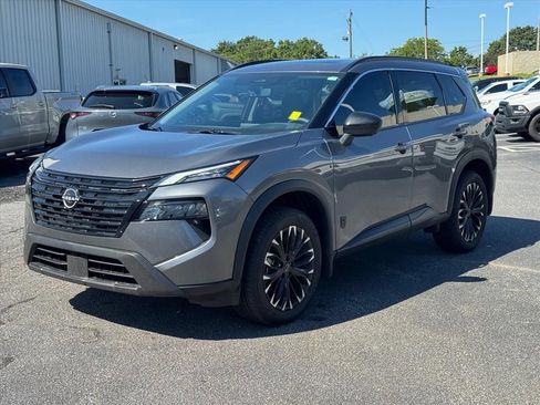 Used 2026 Nissan Rogue Dark Armor FWD image 7