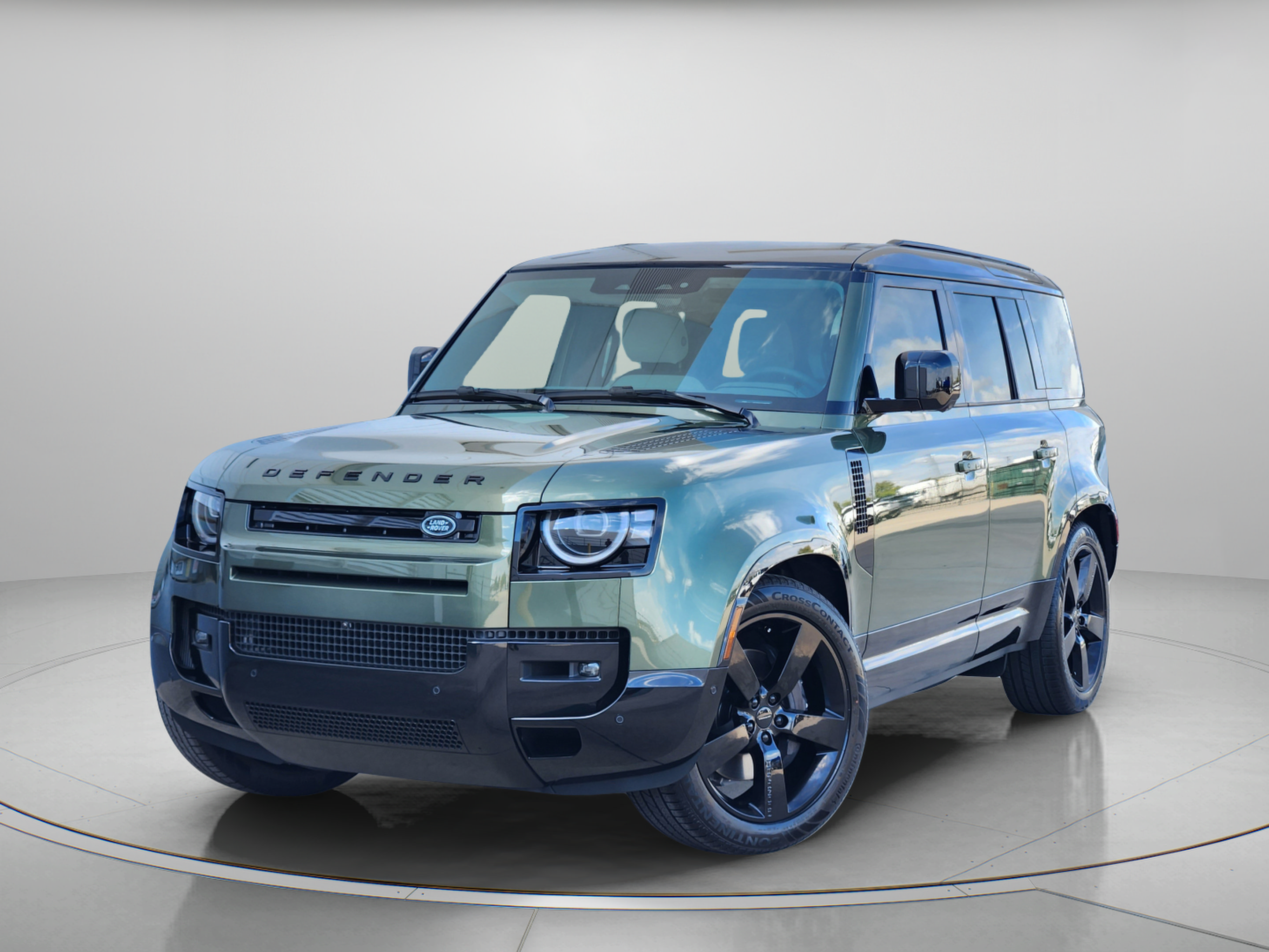 New 2026 Land Rover Defender 110 X-Dynamic SE AWD/4WD image 1